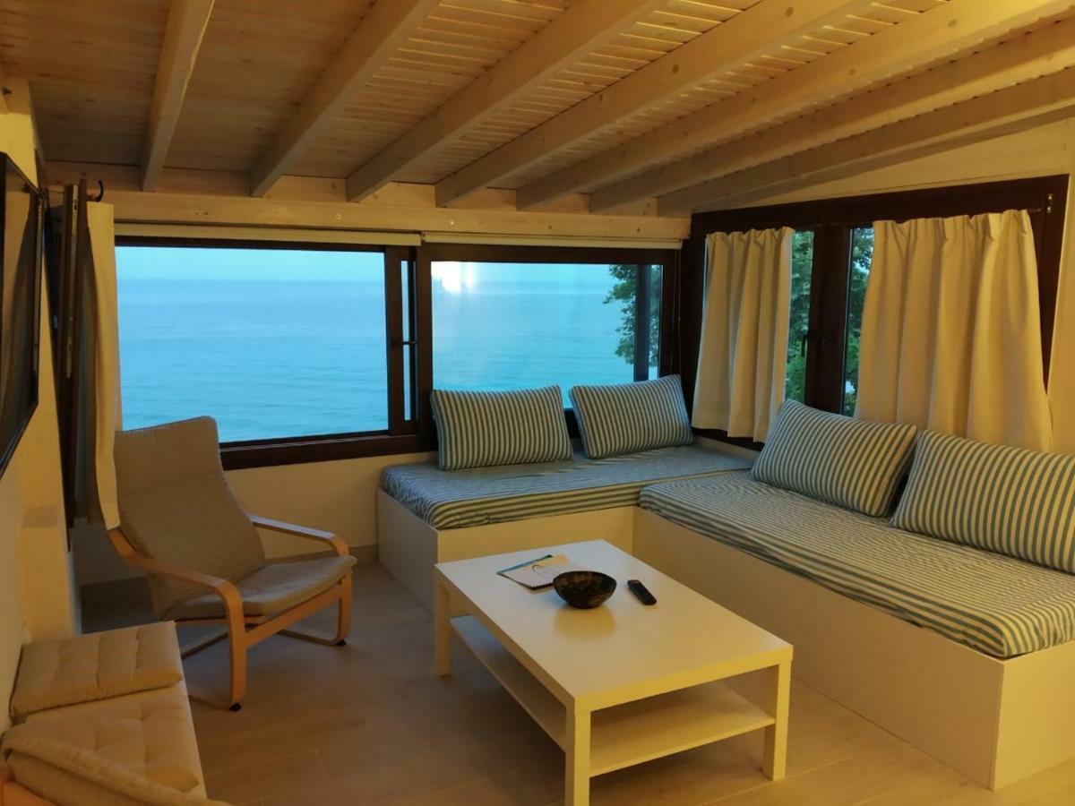 Isabel Artemis Apartment Khorevtón Ngoại thất bức ảnh